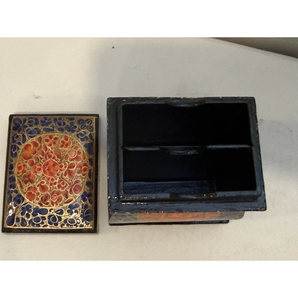 Vintage Papier Mache Enamel Box w Lid Ornate Letter Storage Keepsakes Small Blk